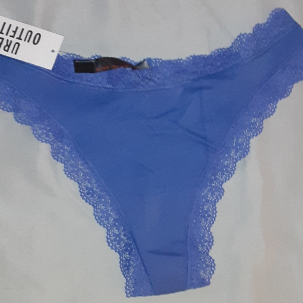 Thong with lace trimmings